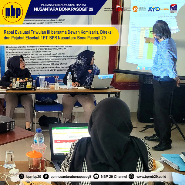 Rapat Evaluasi Triwulan III bersama Dewan Komisaris, Direksi dan Pejabat Eksekutif PT. BPR Nusantara Bona Pasogit 29